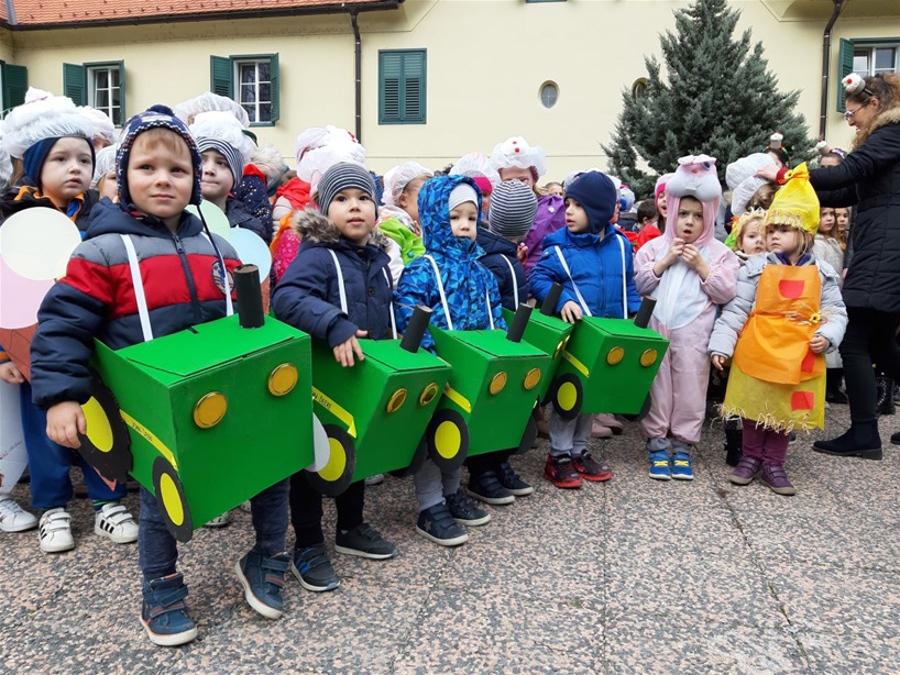 naslovna