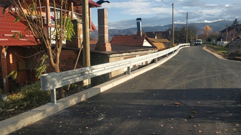 IMG 2c0b9a1365817641412269ad35664be9 V (002)