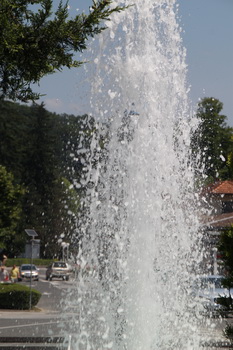 font002